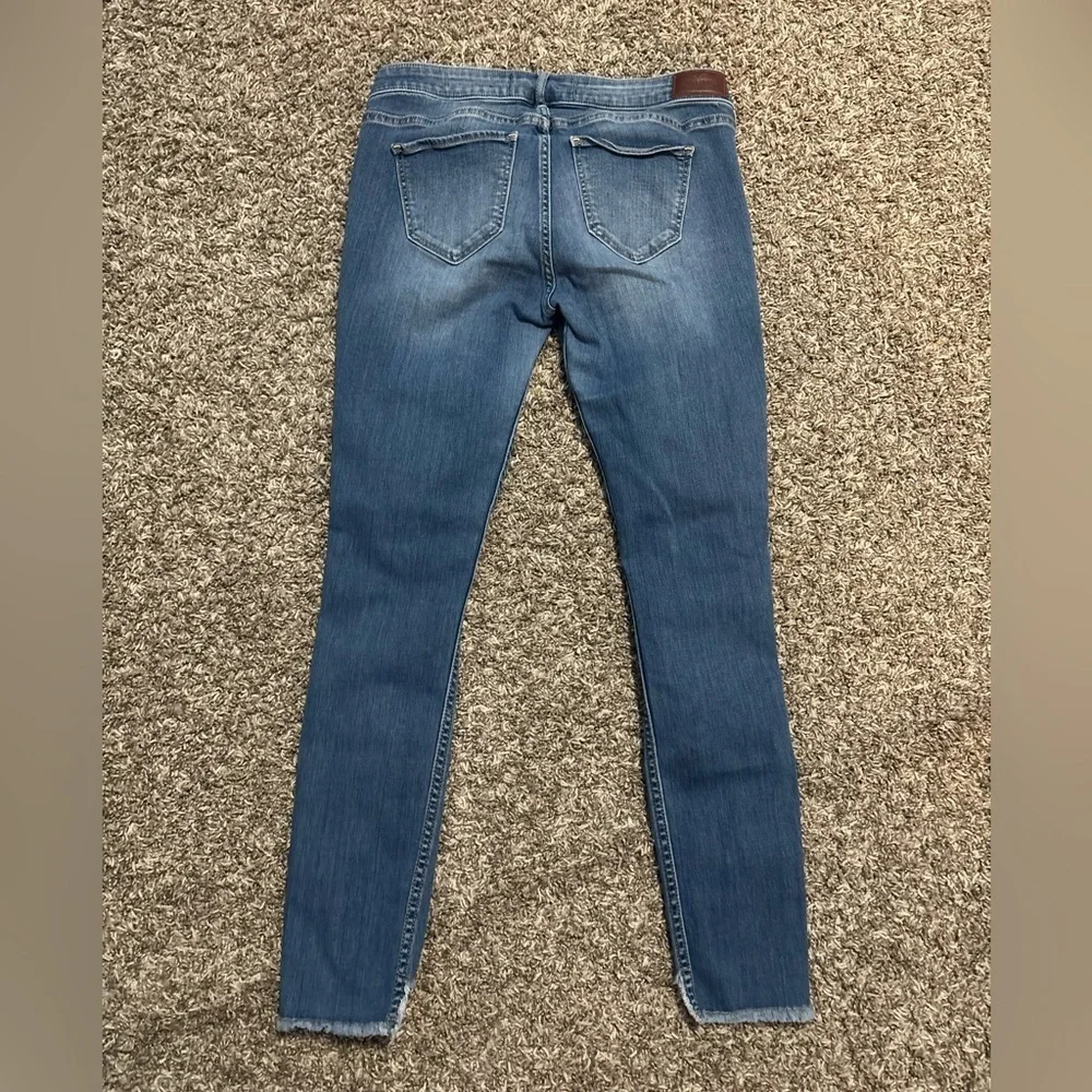Hollister Women's Blue Distressed Skinny Jeans